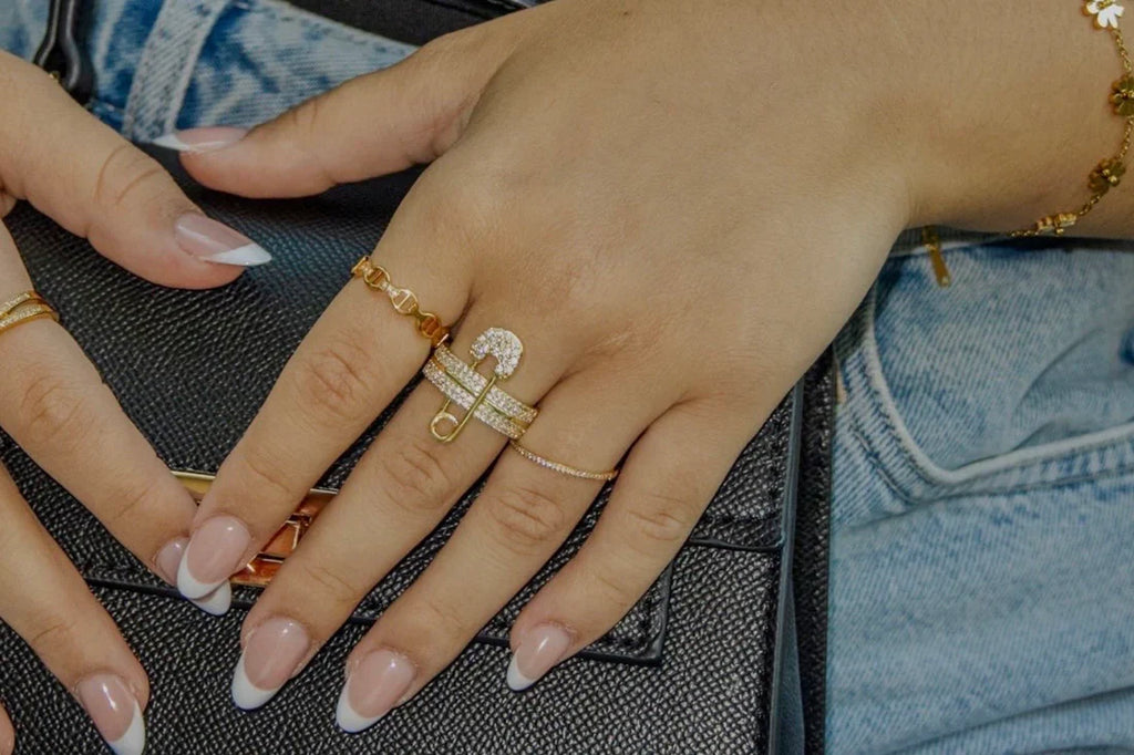 Glamour Ring